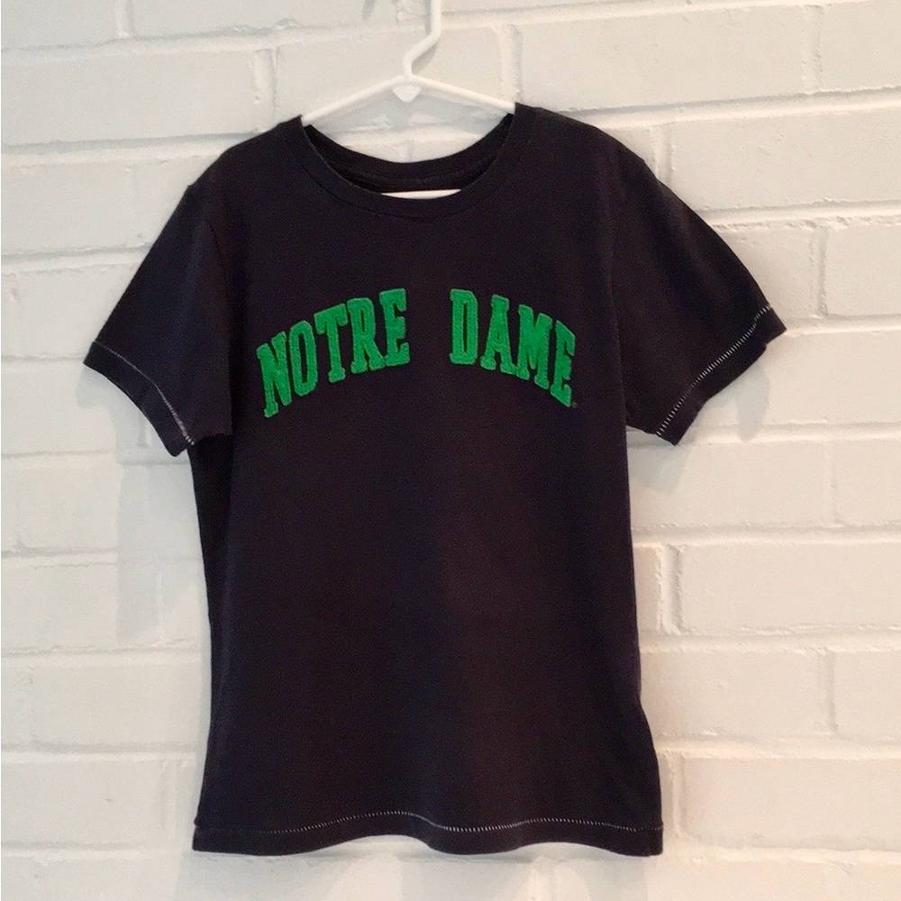 Boys 100% Cotton Notre Dame Black T-Shirt With Kelly Lettering Size M